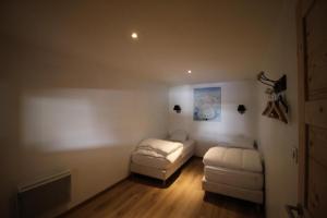 Chalet Le Tatihou - Appartement 6 personnes 3 exposé est MAE-9574