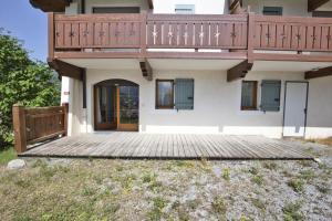 Résidence Le Schuss 1 - Appartement au pied des pistes avec terrasse vue Mont-Charvin MAE-3434