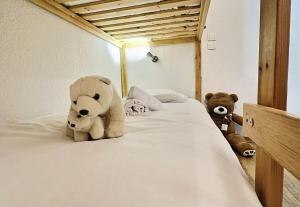 Résidence Les Jardins De Val - Agréable studio cabine complètement rénové pour 4 personnes situé à Val disère à 350m du centre du village et 450m des pistes MAE-0164