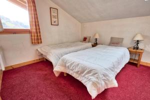 Résidence Le Village - Appartement 10 personnes au centre du village MAE-2194