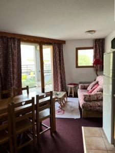 Résidence Les Cristallines - TROIS PIECES 6 PERS N°001 LES CRISTALINES AVEC TERRASSE et parking MAE-8114