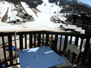 Résidence Les Carlines - 601 LES CARLINES vue pistes MAE-2234