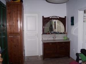 Sifnos stone house maison de pierre stone house