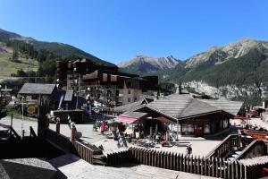 Résidence Les Carlines - Joli studio de 4 personnes en cœur de station vue pistes MAE-3714