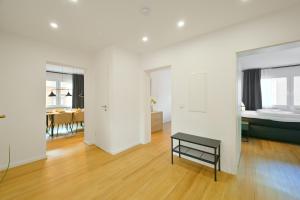 NUIT Apartment - HBF, Zentral, Helios-Klinik, Nähe Messe Düsseldorf