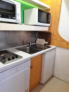 Résidence Pierra Menta - Studio 5 personnes centre station MAE-6404