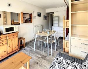 Résidence Soyouz - STUDIO 4 PERSONNES VUE PISTES MAE-9654