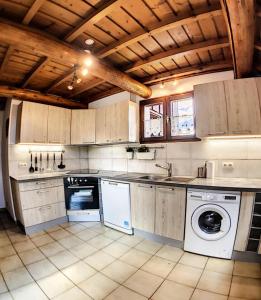 Chalet Genepy - CHALET 12 PERSONNES 150 M² MAE-9294
