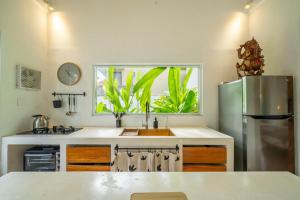 Serene Jungle View 1 BR Home in Nature Ubud