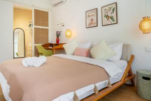 Serene Jungle View 1 BR Home in Nature Ubud