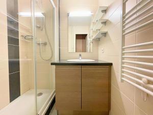 Résidence Chaviere - Ski aux pieds, appartement pour 5 personnes tout en bois au coeur des Ménuires MAE-4924