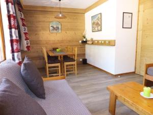 Résidence Souche - La Souche 8 - Grand 2 pièces, proche de la rue piétonne MAE-4994