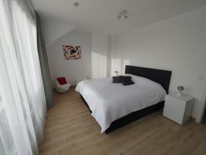 Gîte 4 personnes et 1 bébé avec vue proche de Durbuy - La Roche - 2 terrasses et jardin - Parking gratuit 2 voitures