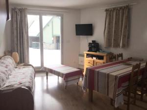 Résidence Hameau De Balestas Mp - T38pers ISATIS 06- Peyresourde MAE-4604