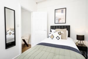 Gloucester Street Nest - 3BR Flat for 7 Guests