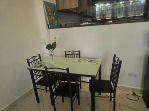 2 Bedroom Dianakikishomes Diani