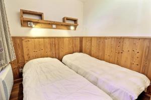 Résidence Grand Bois A - CONFORTABLE 2 PIECES, SKIS AUX PIEDS ET PROCHE DES COMMERCES MAE-2284