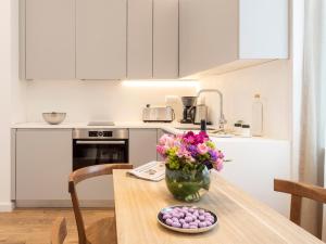 LSA Chiado Emenda by Numa