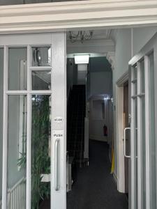 Woodfield Lodge Apartments