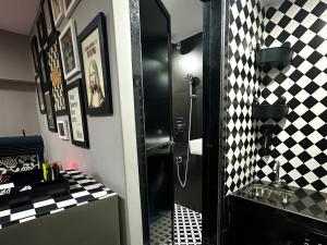 Shes Garage a retro studio in Bandra