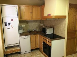 Résidence Les Flocons Du Soleil - CHALET6pers FLOC E2- Peyresourde MAE-3474