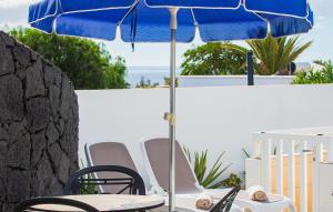 Gorgeous Home In Las Palmas Playa Blan With Private Swimming Pool, Can Be Inside Or Outside