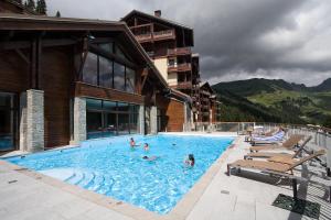 Résidence Les Terrasses Deos - Appartement confortable · Accès direct aux pistes · Piscine · Spa · WIFI gratuit et illimité MAE-6164