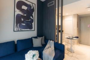 Chic 1BR Retreat in Zada Tower, Business Bay
