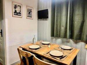 Chalet De Larvette - 2 pièces cabine 4 personnes exposé Nord-Ouest MAE-3694