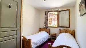 Résidence Les Cristaux - Appartement rénové · Proche des pistes · Balcon · Sauna · Hammam · WIFI MAE-0304