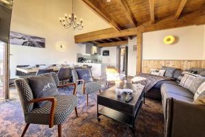 Résidence Les Cristaux - Appartement rénové & spacieux · Proche des pistes · Balcon · Sauna · Hammam · WIFI gratuit MAE-9964