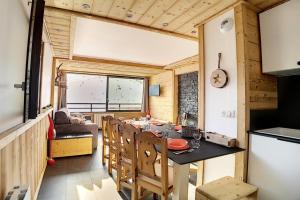 Résidence Biellaz - Appartement rénové · Départ et retour skis aux pieds · Parking inclus MAE-0034