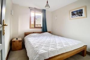 Résidence Les Cristaux - Appartement rénové · Proche des pistes · Balcon · WIFI · Hammam · Sauna MAE-0074