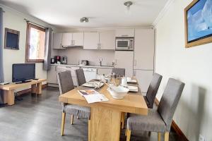 Résidence Les Cristaux - Appartement confortable et rénové · Proche des pistes · Balcon · Sauna · Hammam · WIFI MAE-0674