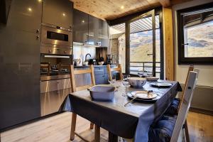 Résidence Gentianes - Studio rénové · Au pieds des pistes · Balcon MAE-1194