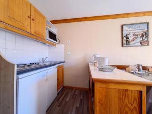 Résidence Valmonts A - Appartement classique · Départ ski aux pieds · Balcon MAE-1554
