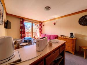 Résidence Valmonts A - Appartement classique · Départ ski aux pieds · Balcon MAE-1554