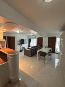 Thonglor 18 apartment monthly rental