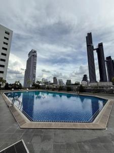Thonglor 18 apartment monthly rental