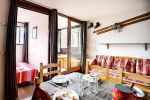 Résidence Ski Soleil - Appartement fonctionnel · Départ ski aux pieds · Balcon loggia ouest MAE-2344