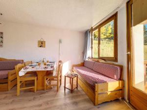 Résidence Boedette D - Appartement spacieux · Proche des pistes et des commerces · Balcon MAE-2374