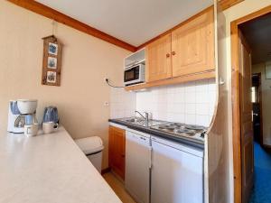 Résidence Valmonts A - Appartement standard · Départ ski aux pieds · Balcon MAE-2624