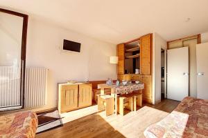 Résidence Chaviere - Appartement lumieux · Centre station · Balcon MAE-3074