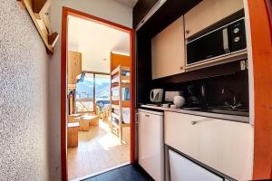 Résidence Chaviere - Studio lumineux · Départ et retour ski aux pieds · Balcon vue sur pistes MAE-3534