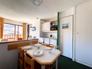 Résidence Necou - Appartement lumineux · Proche des pistes · Balcon MAE-3604