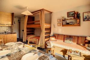 Résidence Caron - Studio lumineux · Skis aux pieds · Balcon MAE-3674