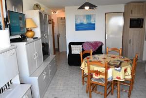 Résidence Copacabana - Appartement avec vue sur mer pour 4 personnes à Port Leucate. Réf: 1COP_157A MAE-7224