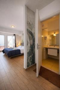 Thalassa Panoramic Suites