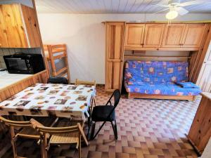 Résidence Maryland 1 Et 2 - Appartement deux pièces coin nuit 6 couchages PORT LEUCATE. Réf: 1MRL_3D MAE-5424