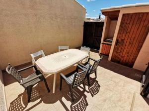 Résidence Les Leucatines 1 - VILLA T2 MEZZANINE 6 couchages PORT LEUCATE MAE-5524
